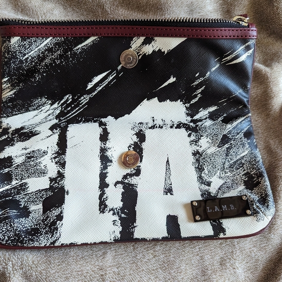 L.A.M.B Clutch - Picture 5 of 10